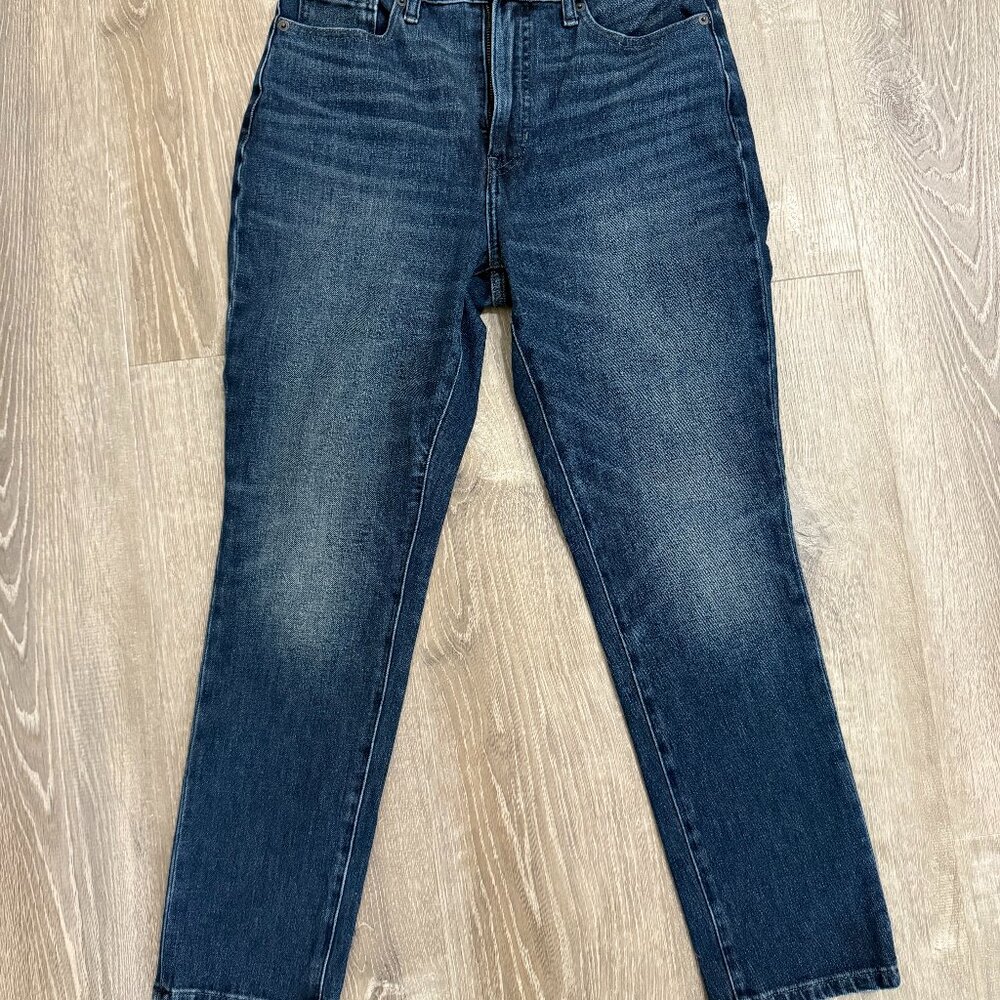 Women's High Rise, Slim Fit Jeans